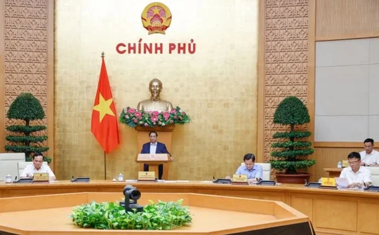 Tiếp tục thực hiện nghiêm túc đột phá chiến lược về xây dựng, hoàn thiện thể chế
