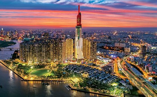Phát huy truyền thống, sức mạnh đại đoàn kết toàn dân tộc, xây dựng đất nước ta ngày càng phồn vinh, hạnh phúc