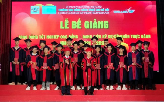 Trường Cao đẳng Công nghệ cao Hà Nội bế giảng khóa học 2021-2024