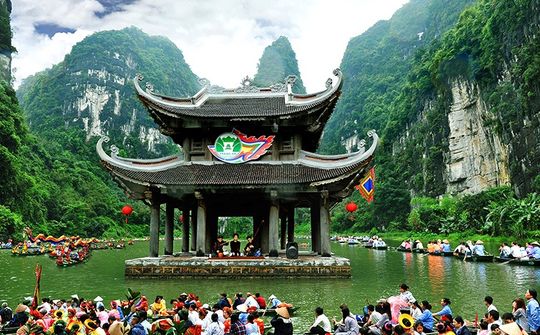 Quản lý và phát triển thành phố di sản Cố đô sở hữu danh hiệu UNESCO-Nhận thức lý luận, kiến tạo thể chế và hành động địa phương