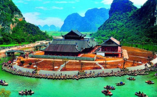 Phát động Cuộc thi báo chí viết về đề tài bảo tồn và phát huy giá trị Quần thể danh thắng Tràng An gắn với phát triển du lịch bền vững