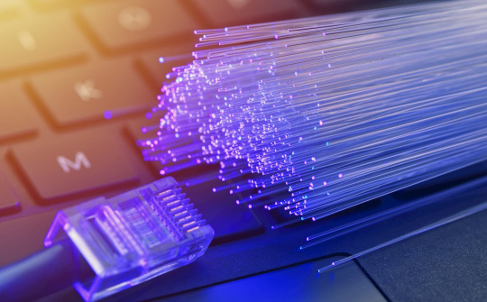 Vietnam to have 10 new undersea fibre optic cable lines