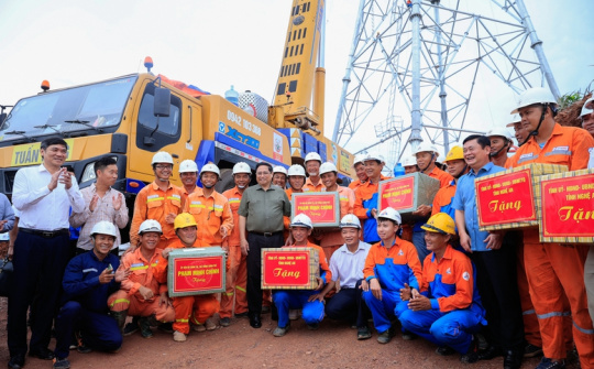 Quyết tâm cao, nỗ lực lớn, hành động quyết liệt với dự án Đường dây tải điện 500 kV mạch 3 Quảng Trạch - Phố Nối