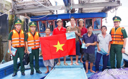 Quyết tâm cao nhất để gỡ cảnh báo "Thẻ vàng"