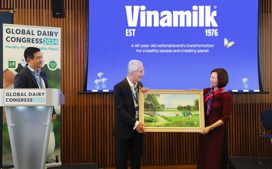 Ghi dấu ấn về đổi mới và phát triển bền vững, Vinamilk nâng cao vị thế nghành sữa Việt Nam