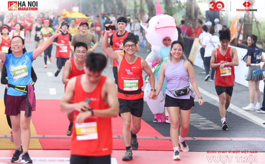 Giải Marathon Quốc tế Hà Nội Techcombank được lựa chọn là một trong những sự kiện thể thao tiêu biểu chào mừng 70 năm giải phóng Thủ đô