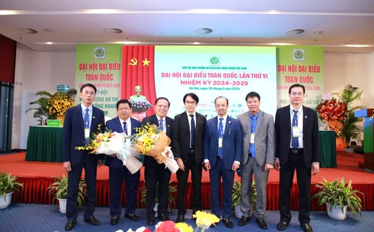 Hiệp hội Môi trường đô thị và Khu công nghiệp Việt Nam tổ chức thành công Đại hội lần thứ VI