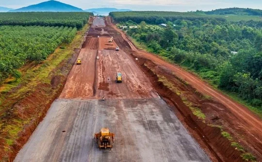 Đẩy mạnh giải ngân vốn đầu tư công năm 2024