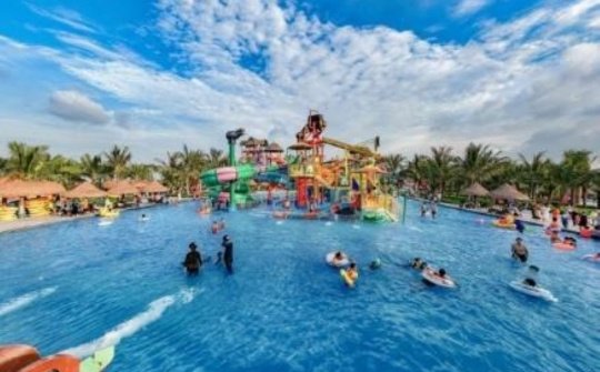 Tận hưởng chất sống nghỉ dưỡng tại gia, nhận quà tới tấp tại “phố biển” phía Đông Thủ đô