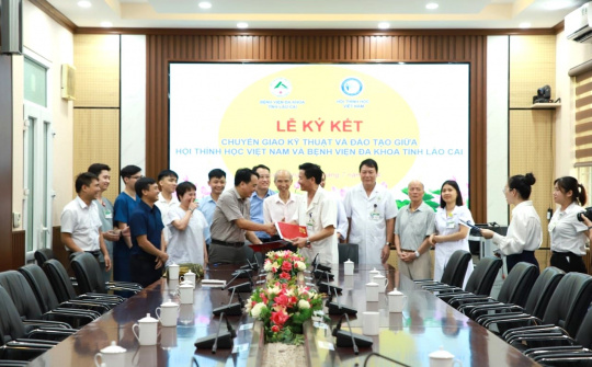 Hội Thính học Việt Nam: Chuyển giao Kỹ thuật-Phẫu thuật nội soi Tai tại Lào Cai