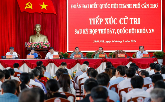 Cử tri phấn khởi khi kinh tế phục hồi mạnh, lương cơ sở tăng