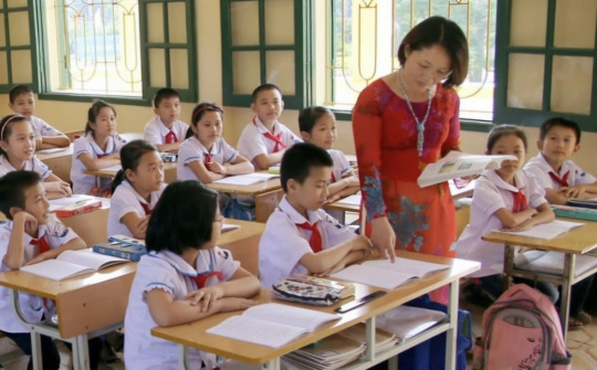 Giáo dục bắt buộc và những vấn đề đặt ra đối với giáo dục tiểu học