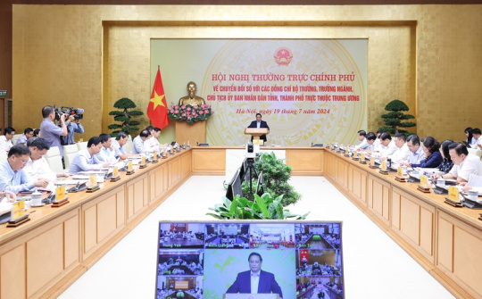 Chỉ bàn làm, không bàn lùi, khó mấy cũng phải làm