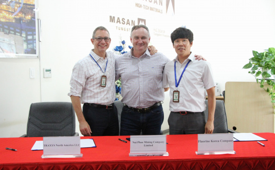 Núi Pháo ký kết Biên bản ghi nhớ hợp tác cung ứng Fluorspar cấp axit cho đối tác Hàn Quốc