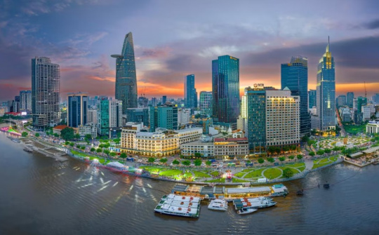 Thường trực Chính phủ cho ý kiến về thí điểm phân cấp quản lý nhà nước một số lĩnh vực cho chính quyền TPHCM