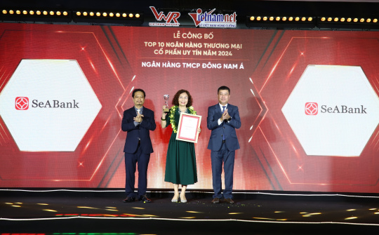 SeABank được vinh danh Top 50 Công ty đại chúng uy tín và hiệu quả
