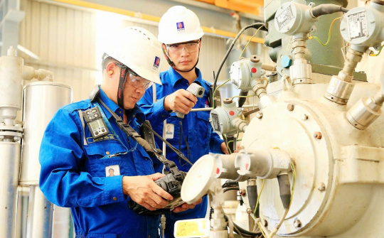 Phát triển nguồn nhân lực đáp ứng yêu cầu công nghiệp hóa, hiện đại hóa đất nước hiện nay