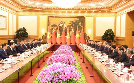 Tuyên bố chung về việc tăng cường hơn nữa quan hệ đối tác hợp tác chiến lược toàn diện, thúc đẩy xây dựng cộng đồng chia sẻ tương lai Việt Nam-Trung Quốc