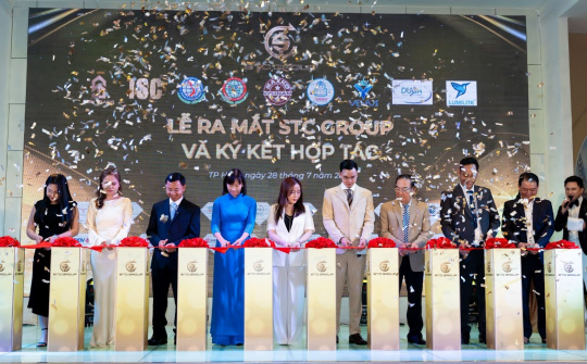 Lễ ra mắt STC Group