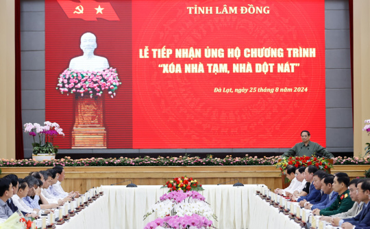 Không để ai phải ở trong nhà tạm, nhà dột nát