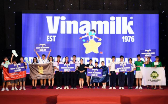Vinamilk khích lệ tài năng trẻ về sáng tạo Robot ứng dụng công nghệ vào phát triển bền vững