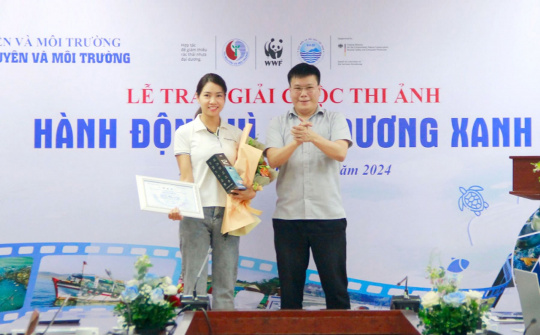 Tạp chí Tài nguyên và Môi trường trao giải cuộc thi ảnh “Hành động vì đại dương xanh”