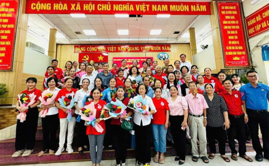 Phường Linh Xuân thành lập Chi Hội chữ thập đỏ, chi Hội người cao tuổi, Chi Hội khuyến học tại 27 khu phố