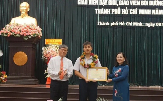 TP.HCM tuyên dương hơn 500 học sinh và giáo viên có thành tích xuất sắc