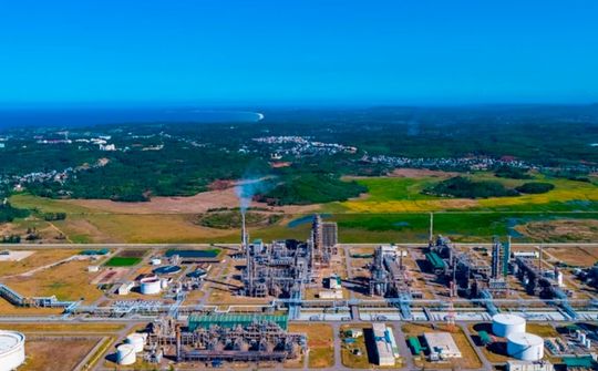 Khám phá Nhà máy lọc dầu Dung Quất - nơi bơm “máu” cho nền kinh tế