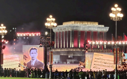 Chương trình nghệ thuật đặc biệt "Lời Người để lại"