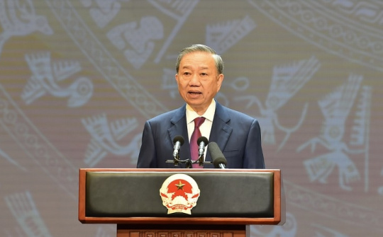 Tổng Bí thư, Chủ tịch nước: Chuyển đổi số, đưa đất nước bước vào kỷ nguyên mới