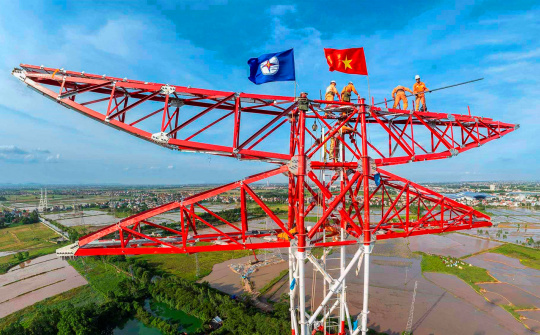 Phát triển kinh tế, không ngừng nâng cao đời sống của nhân dân theo di huấn của Chủ tịch Hồ Chí Minh