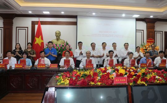 Phối hợp liên ngành thúc đẩy chuyển đổi số, phát triển chính quyền số, kinh tế số, xã hội số tại Hà Nam