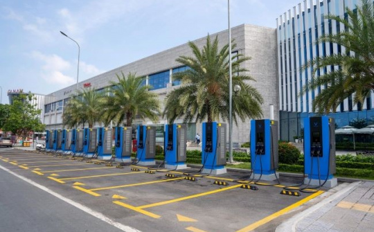 V-GReen tiên phong triển khai mô hình trạm sạc nhượng quyền tại Việt Nam