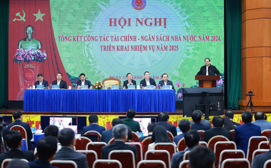 Huy động mọi nguồn lực tài chính cho phát triển đất nước, thúc đẩy mạnh mẽ tăng trưởng