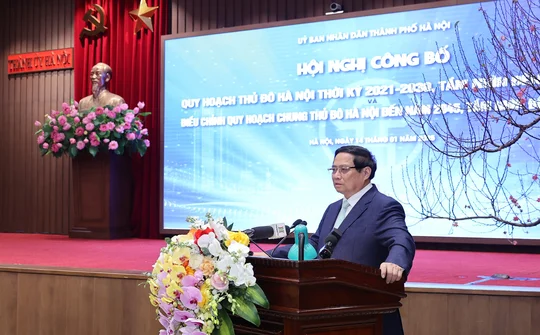 Cấp bách xử lý ô nhiễm không khí, ùn tắc giao thông, làm sống lại các dòng sông chết