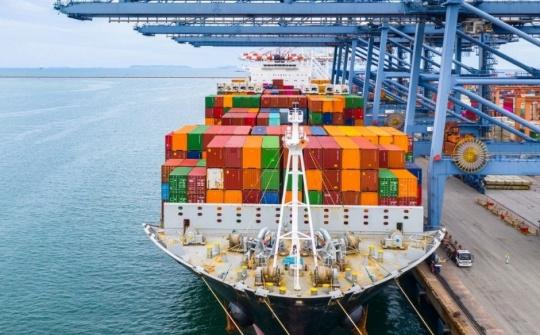 Việt Nam: Xuất nhập khẩu năm 2024 'cán mốc' 786 tỷ USD