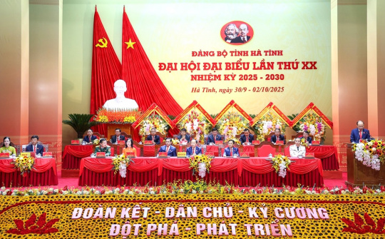 Phấn đấu đưa Hà Tĩnh thành cực tăng trưởng mới của Bắc Trung Bộ