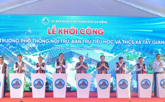 Xây dựng trường học kiên cố, hiện đại, hướng tới phát triển toàn diện “đức, trí, thể, mỹ” cho học sinh