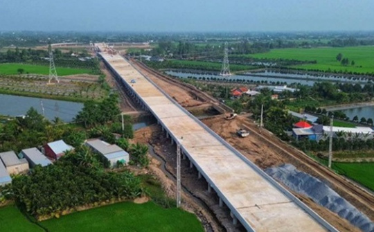 Đồng Tháp quyết tâm giải ngân 100% vốn đầu tư công năm 2025