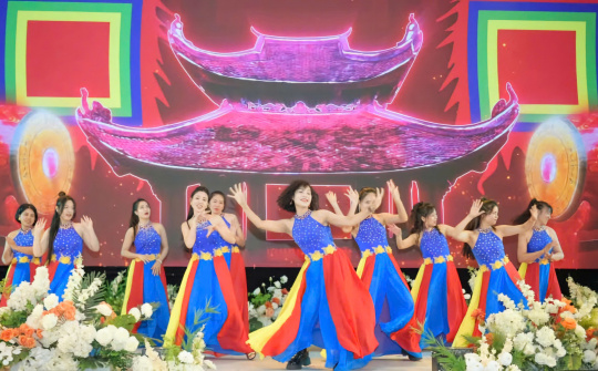 Phát huy vai trò của Văn nghệ sĩ trong bảo vệ nền tảng tư tưởng của Đảng