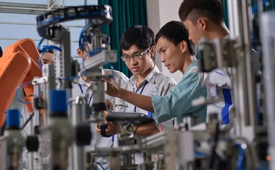 Phát triển doanh nghiệp khoa học – công nghệ trong tiến trình xây dựng kinh tế tri thức ở Việt Nam