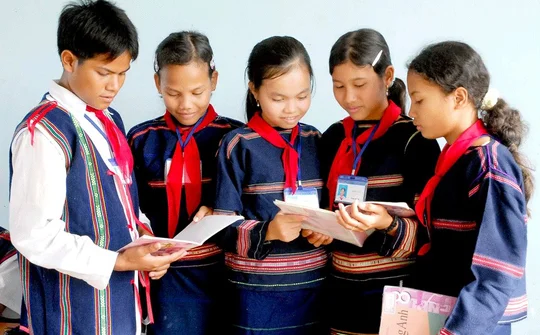 Bảo tồn tiếng nói, chữ viết của đồng bào dân tộc thiểu số