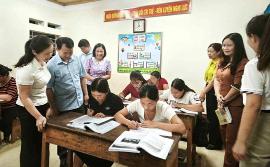 Thái Nguyên: Con chữ mở lối thoát nghèo cho đồng bào Mông ở Tràng Xá