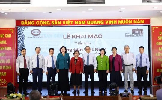 Hơn 2.700 lượt đăng ký tham quan triển lãm tiền Việt đến tháng 12/2025
