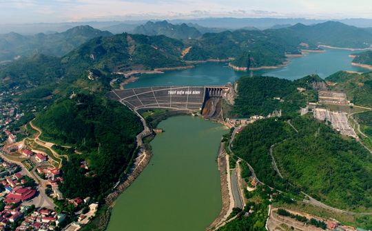 Phú Thọ triển khai 6 nhiệm vụ trọng tâm, 3 đột phá chiến lược hướng tới trung tâm công nghiệp vùng