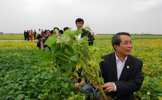 Đổi mới cơ chế khoa học công nghệ, thúc đẩy phát triển nông nghiệp xanh