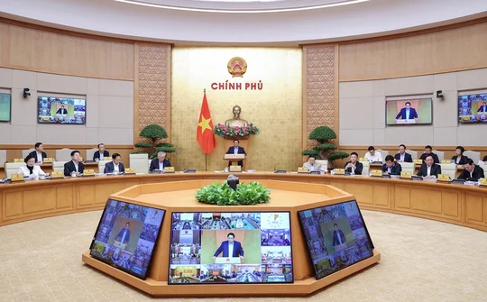 Ổn định kinh tế vĩ mô, kiểm soát lạm phát, thúc đẩy tăng trưởng bền vững