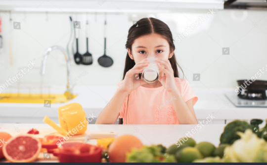 Trẻ biếng ăn: Dùng Vinamilk Probi Cam hằng ngày có hỗ trợ con ăn ngon?