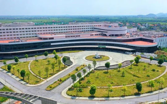 Chỉ đạo tổ chức khởi công, khánh thành các công trình chào mừng Đại hội XIV của Đảng